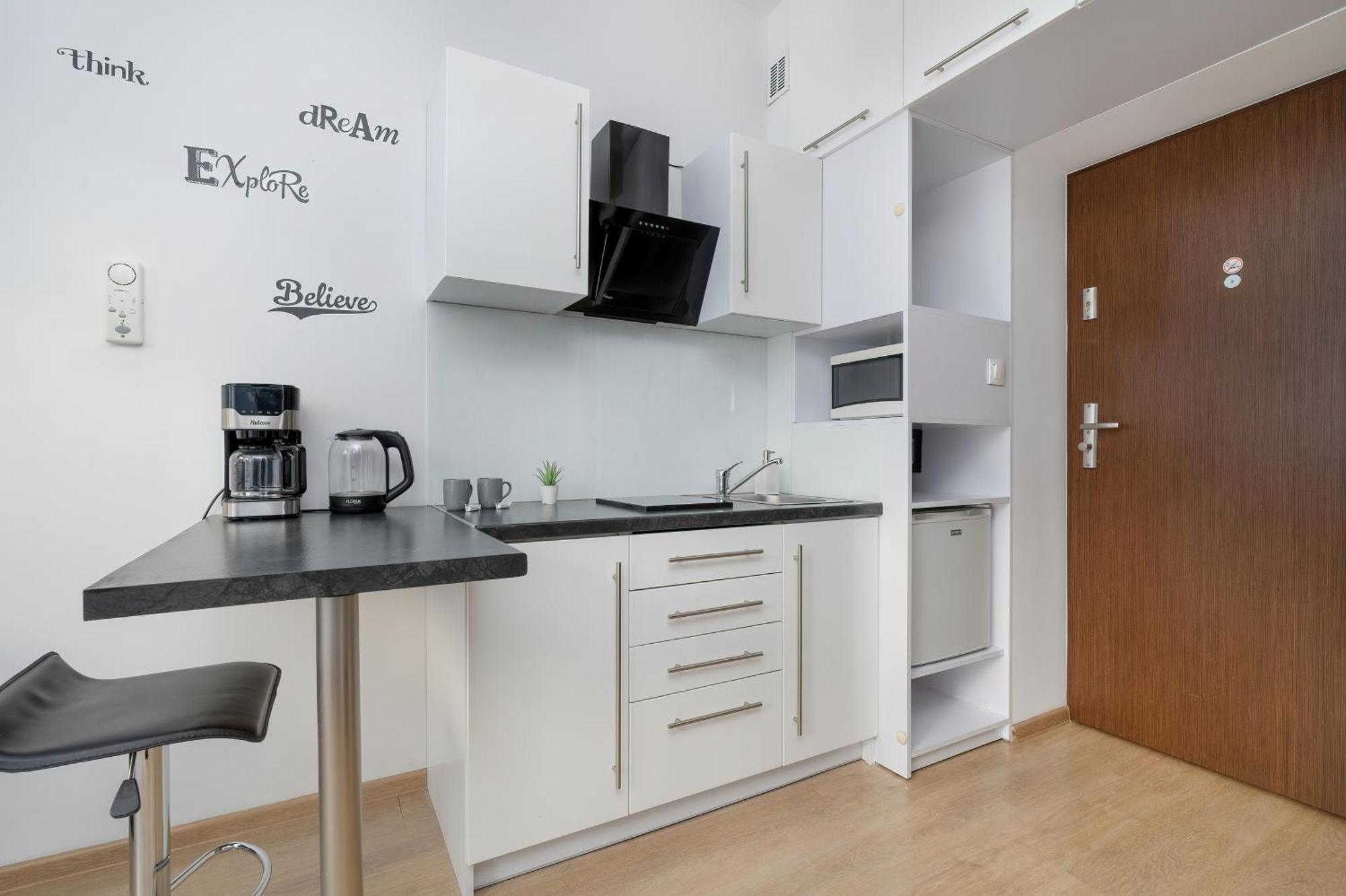Lea Apartments Krakow Krowodrza By Noclegi Renters 外观 照片
